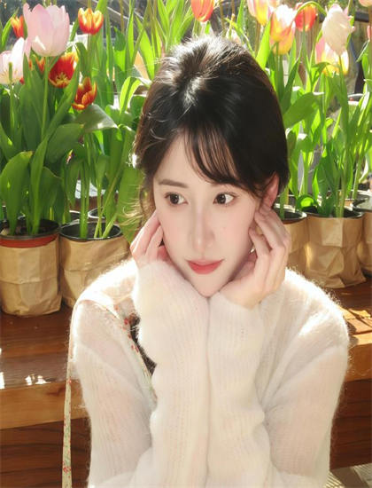 手机看片国产日韩欧美_儿媳妇热乎乎的肚皮视频